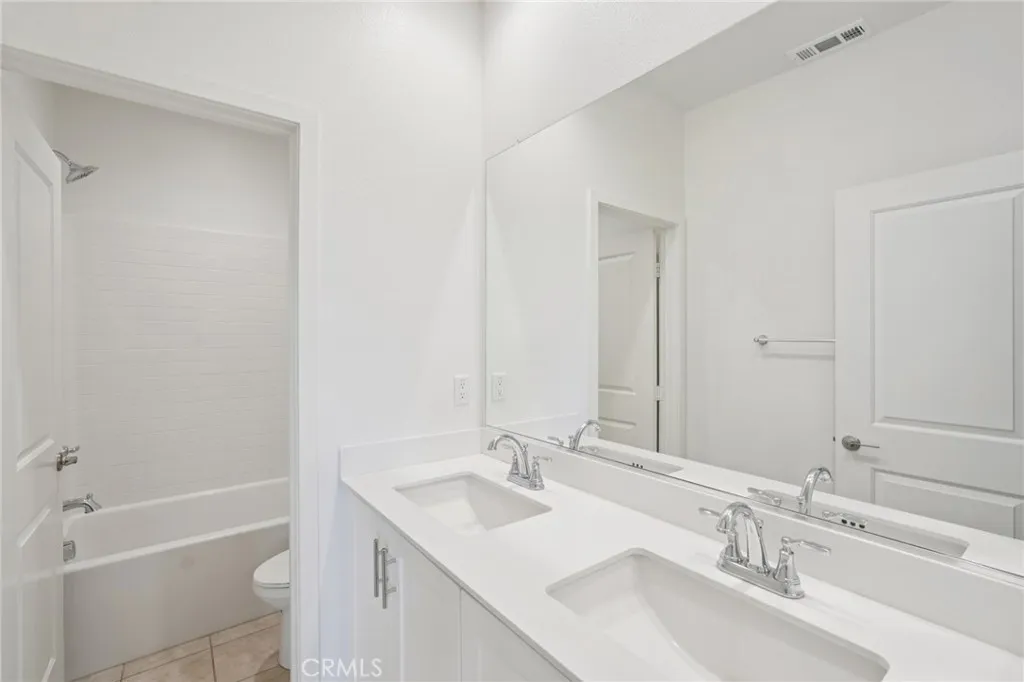 35231 Zachary Way, Beaumont, California 92223 home-pic-20